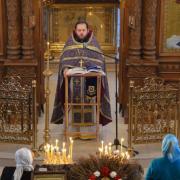 Праздничная литургия в храме Марии Магдалины