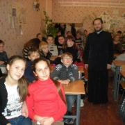 Священник, урок, школа